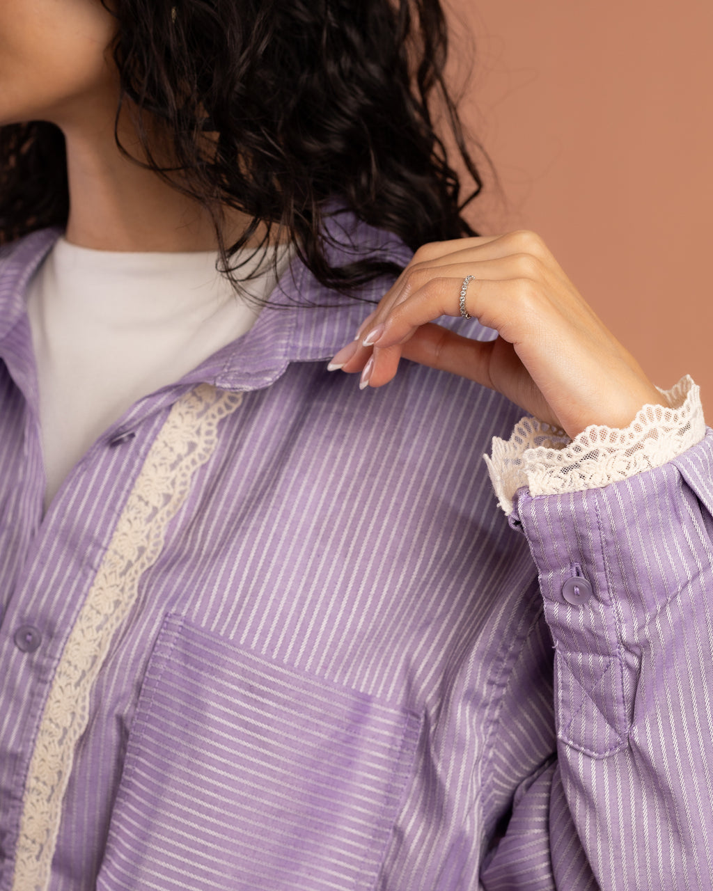 Oversized Poplin Lace in Purple