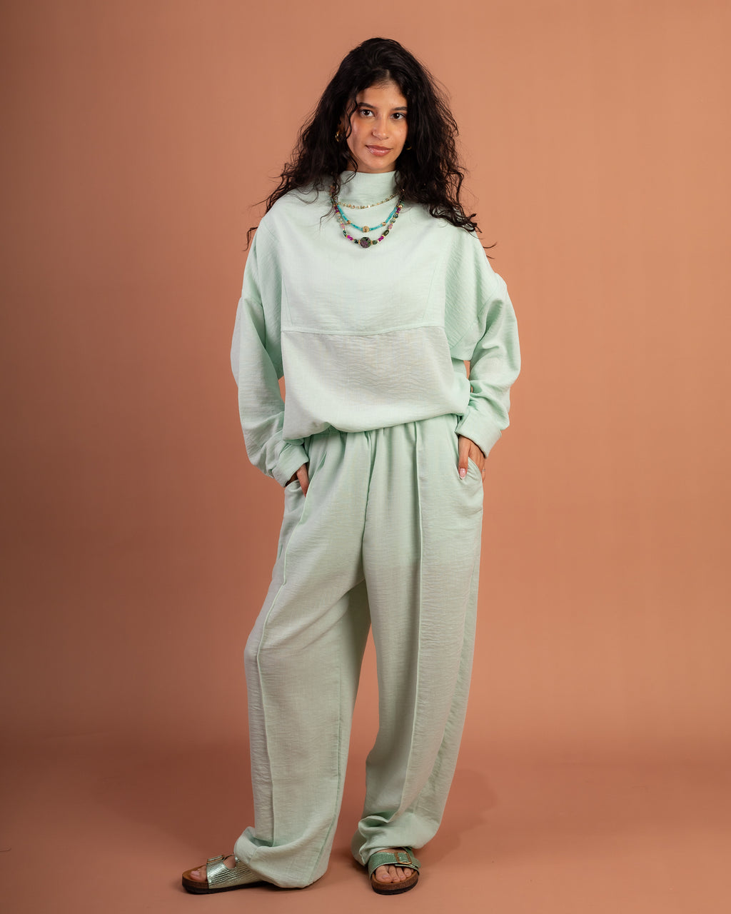 Turtle Linen Set in Mint
