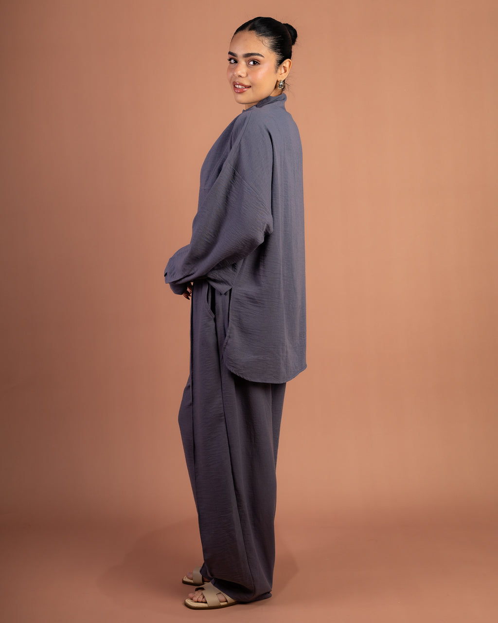 Turtle Linen Set in Gray