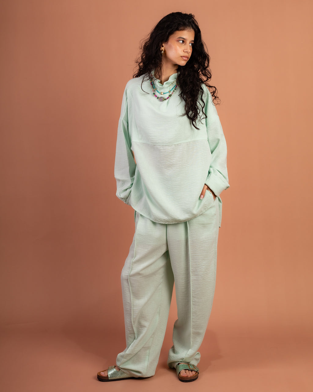 Turtle Linen Set in Mint