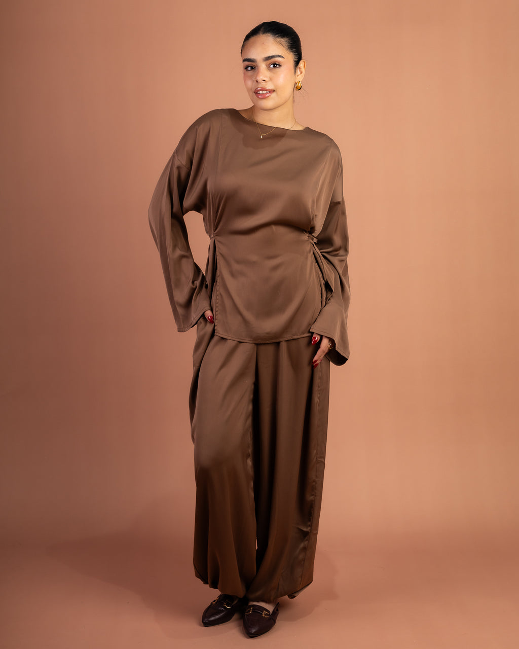 Satin Breeze Set in Brown