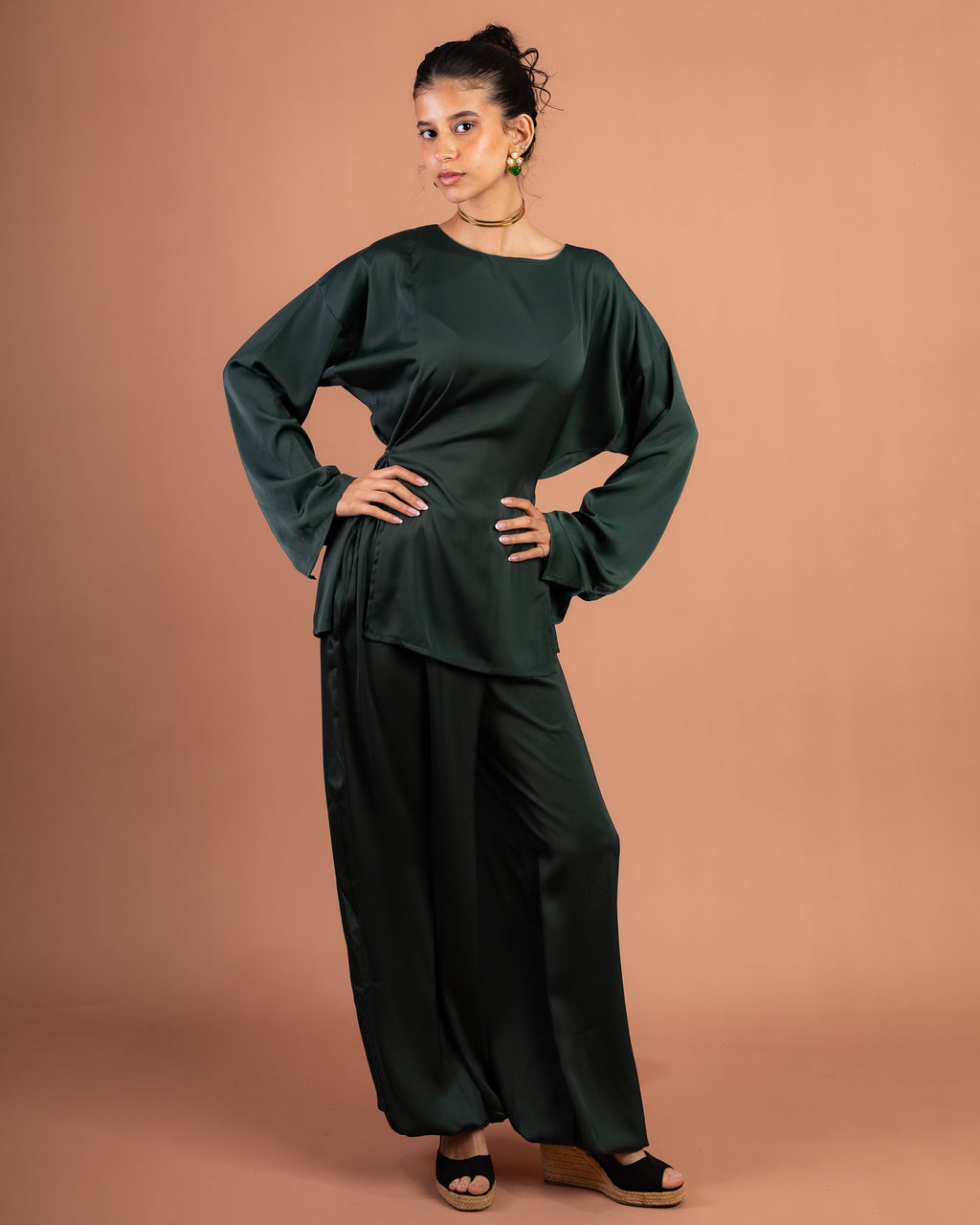 Satin Breeze Set in Dark Green